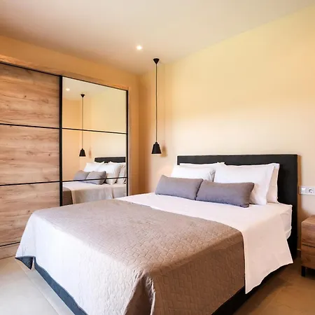 Kogevinas Hill Luxurious Apartments Alepou Extérieur photo