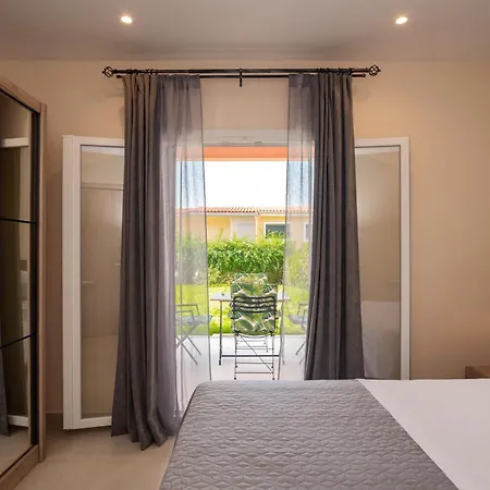 Kogevinas Hill Luxurious Apartments Alepou Extérieur photo