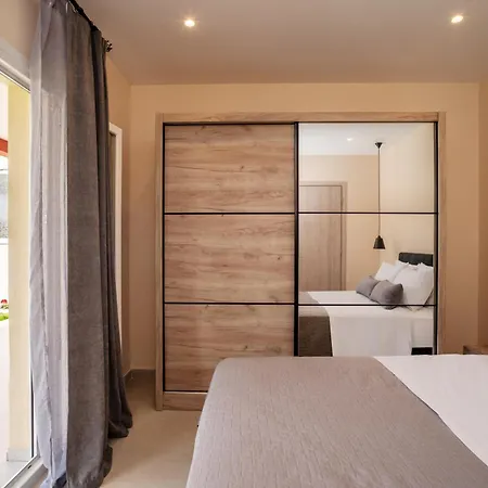 Kogevinas Hill Luxurious Apartments Alepou Extérieur photo
