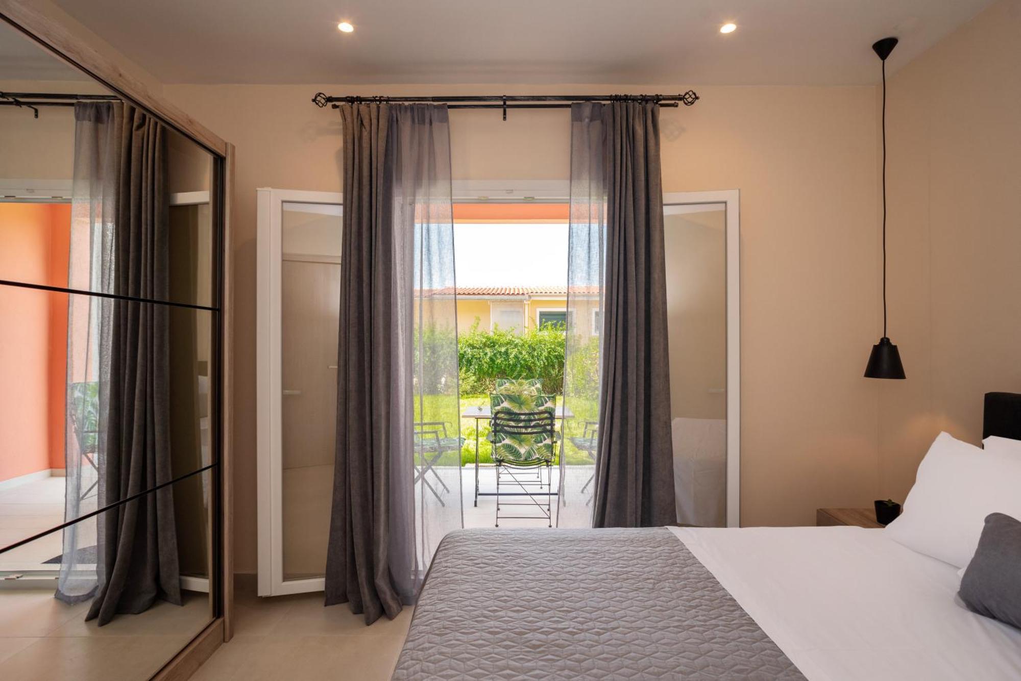 Kogevinas Hill Luxurious