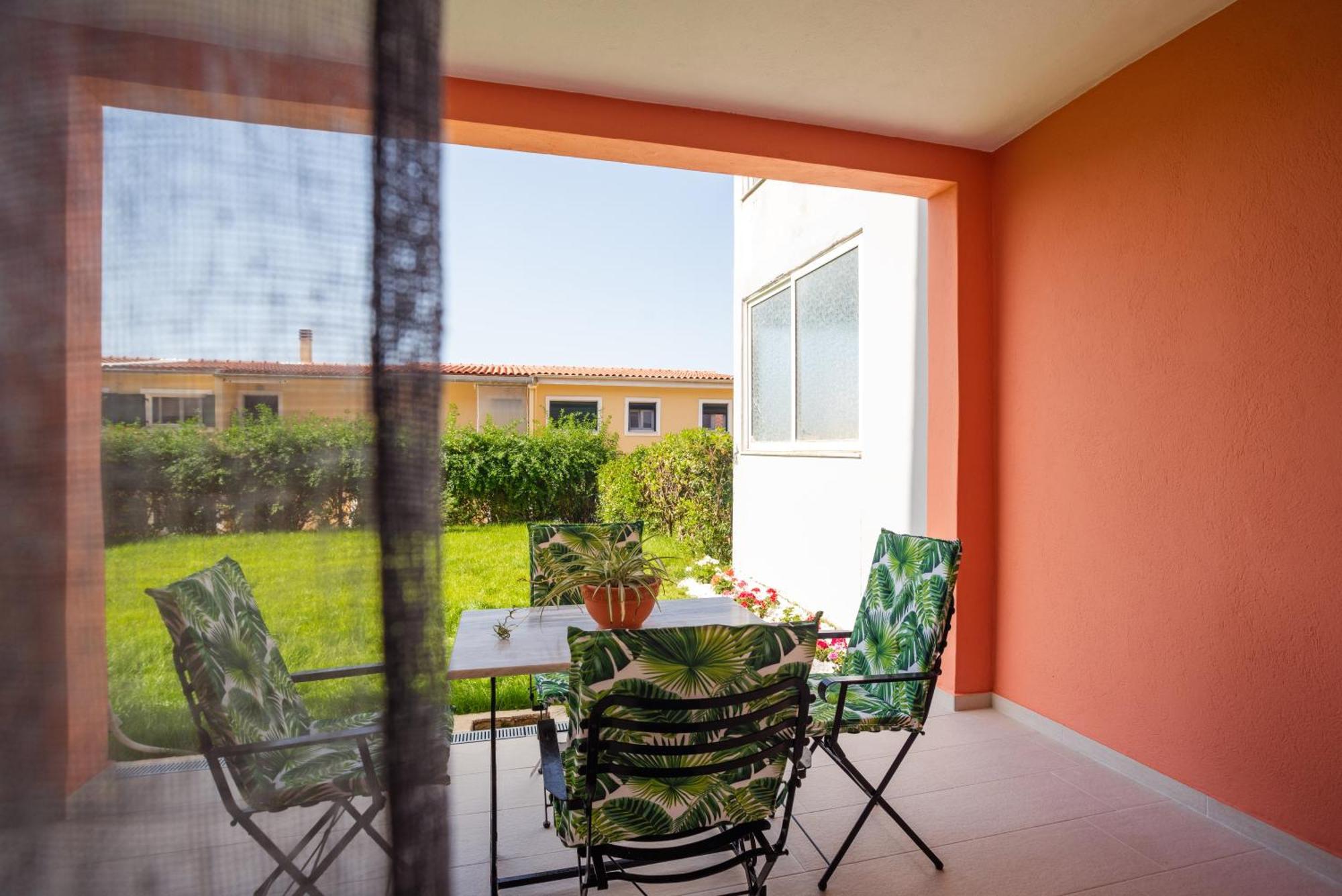 Kogevinas Hill Luxurious Apartament Alepou